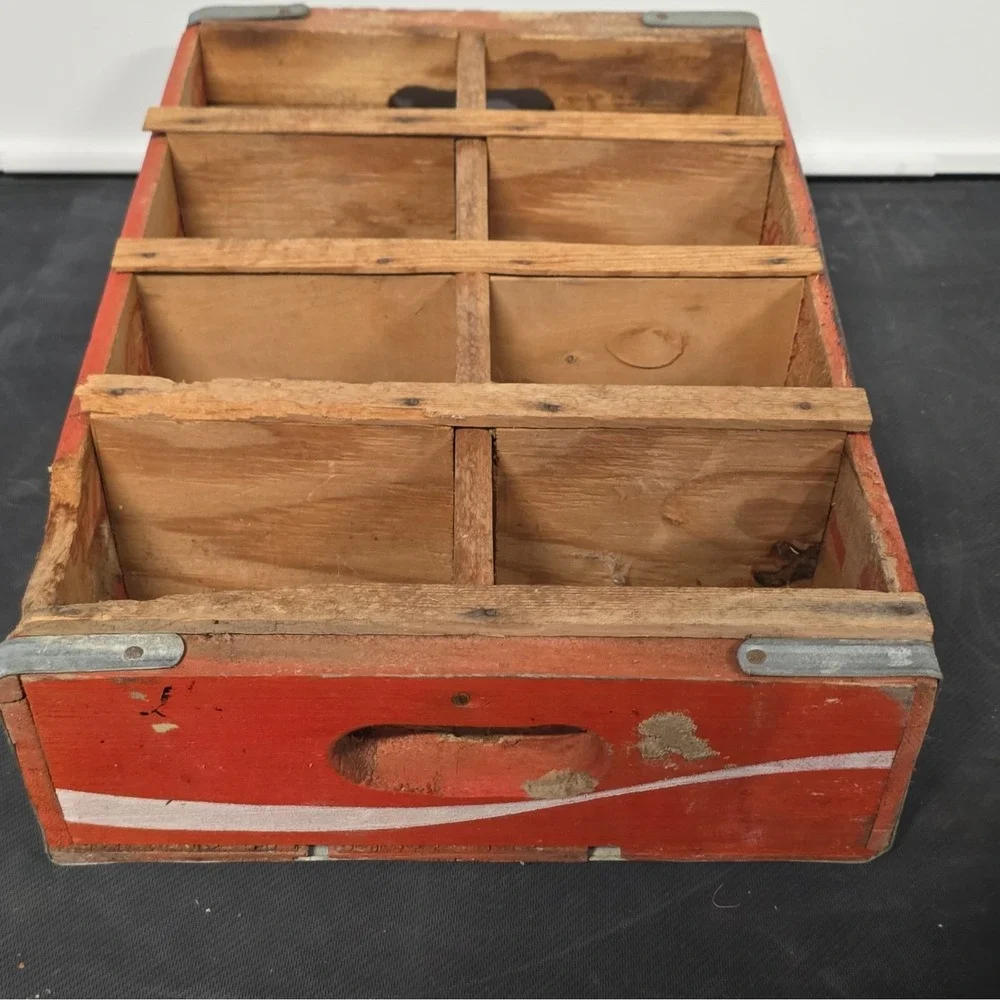 Coca-Cola Wooden Bottle Carrier Crate Caddy w/ Dividers Red Brown Soda